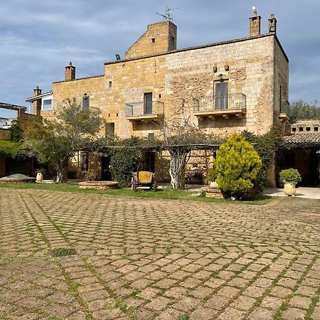 Masseria Sotto Le Stelle Provenzani Bed and Breakfast Casalabate Εξωτερικό φωτογραφία