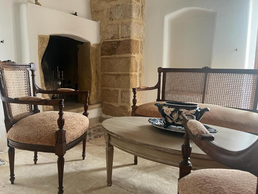 Masseria Sotto Le Stelle Provenzani Bed and Breakfast Casalabate Εξωτερικό φωτογραφία